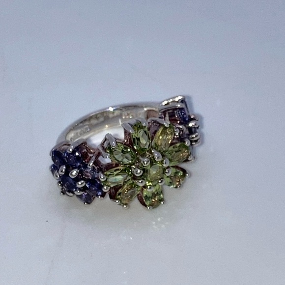 STERLING Amethyst Peridot Cocktail Silver Ring Huge 3 Flower Sz 5 Vintage - Picture 6 of 11